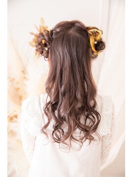 シャルメ 池袋(CHARMER) ゆるふわハーフツイン