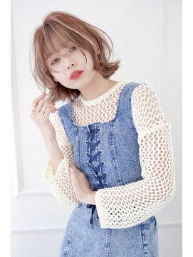 ニューヨークニューヨーク イオンスタイル東淀川店(NYNY) 明るめブラウンヘア×顔周りレイヤ―外ハネボブ