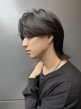 トルネード(TORNADO) ウルフカット メンズウルフ 中性ウルフ 黒髪ウルフ　S27