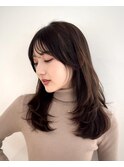 小顔 &nbsp;暗めカラー グレージュ　レイヤーカット