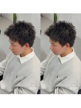 ＜前髪上げ＞[静岡/メンズ/メンズパーマ/ツイストスパイラルパーマ/波巻きスパイラルパーマ/眉毛/フェード]