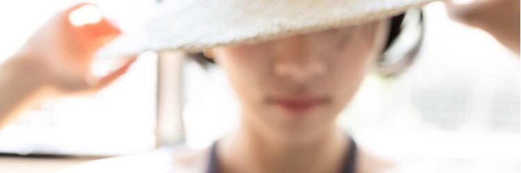 ロカ リセル バイ ツリー(loca resel by tree)のサロンヘッダー