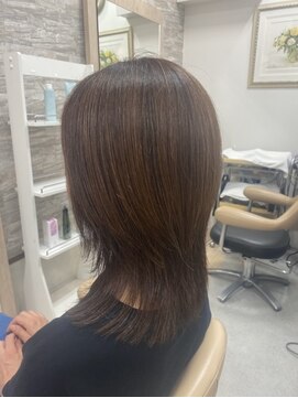 ラディシュ さがみ野(RADISH) 30代40代ミディアムウルフ乾かすだけアッシュグレージュ透明感