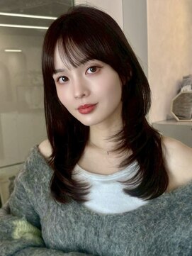 ファルベ(Farbe) 黒髪/オリーブグレー/小顔に見せるヘア/ココアベージュ/レイヤー