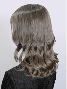 大人可愛い髪質改善透明感カラー×美髪レイヤーカット