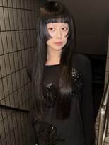 アイヴァン(AIVAN)&nbsp;ロングレイヤー・レイヤーカット・ダークカラー・髪質改善　lll