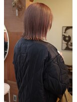 チャプター 問屋町(chapter)&nbsp;髪質改善切りっぱなしボブ外はねボブヘイリーボブピンクベージュ