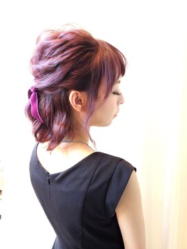 エール(a:le) ルーズハーフアップ