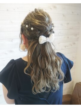 フラット(flat) 結婚式アレンジスタイル