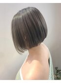 前下がりボブ×ヴィンテージカーキ×ハイライト