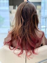 ミーティア バイ クアトロ(Meteor By QUATRO)&nbsp;大人可愛いピンクグラデーション