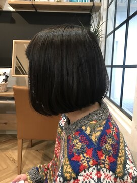 フラココ 神楽坂(hurakoko kagurazaka) 【前下がりボブ】