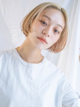 アフロート ギンザ(AFLOAT GINZA) 【白川style】20代30代40代小顔カット大人かわいいミニボブ韓国