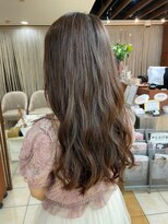 クオリス 上板橋店(QUALIS)&nbsp;ワンレンふんわりカールナチュラルスタイル【ブラウンベージュ】