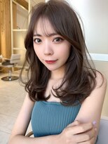 アフロートリノ(AFLOAT Leino)&nbsp;大人可愛いくびれヘア　韓国ヘア　レイヤーカット　サイドバング