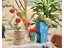 紡の雰囲気（グリーンがいっぱいの店内です(＾＾)）