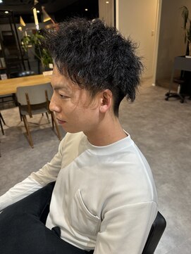 ナンバー 竪町(number+) 20代30代40代メンズアップバング清潔感爽やかツイスト