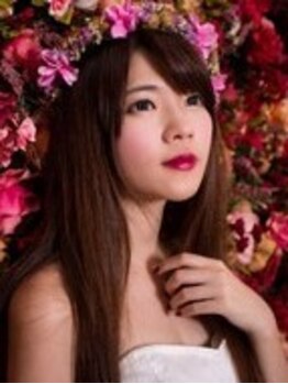 ディストーション(DISTORTION)の写真/柔らかさとツヤを実現★『まっすぐストレート』も『ナチュラルストレート』もDISTORTIONにお任せください！