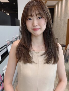 ケーツー あべのキューズモ－ル店(K-two) レイヤーカット*顔周りカット*前髪カット*オリーブベージュ