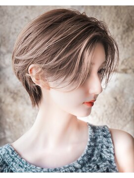 カライング(ing) 大人可愛い20代30代40代黒髪前下がりショートボブ丸みショート◎