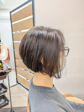 ベアーズ1 【50代】前下がりボブ