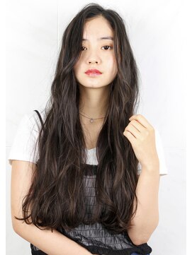 ヘアサロン ガリカ 表参道(hair salon Gallica) ☆グレージュ ＆ 毛束感 ☆ 外国人風ひし形シルエットスタイル☆