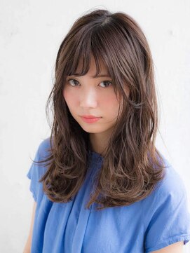 ルティア(Lutia) ゆるふわウェーブ シースルーバング