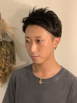 サンジュウナナドシー 大宮東口店(37.0℃) ツーブロックサイドアップスタイル