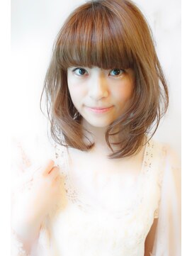 ブーケ(BOUQUET) 厚めバング・マーメイドアッシュ・フェミニン・似合わせカット