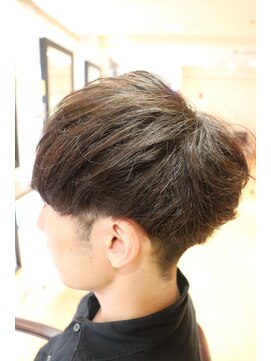 カズ 中津店(KAZU) 暗めアッシュマッシュ