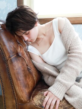 ネオリーブシェリエ 浅草店(Neolive cherie) 前下がりショート 3