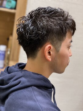フォーコーナーズ(Four Corners) ☆骨格修正パーマ☆