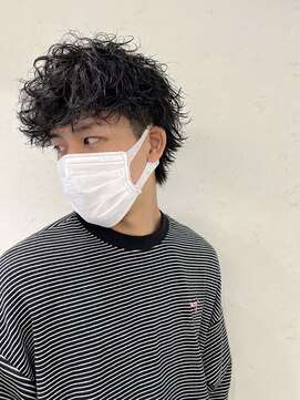 ビーテックバイゼン 山科店(B-TECH by Zen) ツーブロック短髪モテるスーツ束感メッシュシークレットパーマ