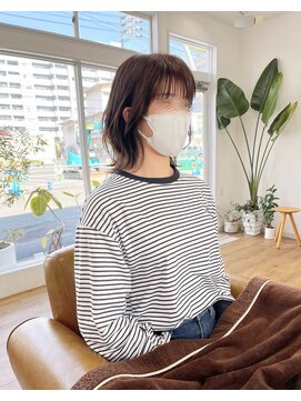 コムヘアー(COM HAIR) ボブ。アッシュブラウン。