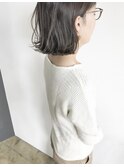 切りっぱなしボブ&オリーブカラー