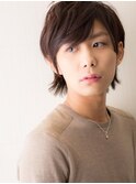 マットブラウンのアンニュイウルフの無造作こなれヘアT草加