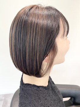 ストフ(stof) ショートボブ/ハイライト/アンブレラカラー/インナーカラー