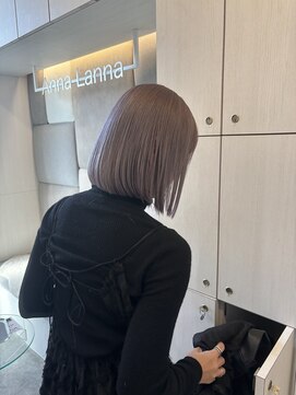 アナ ラーナ(Anna Lanna) 柔らかラベンダーベージュ