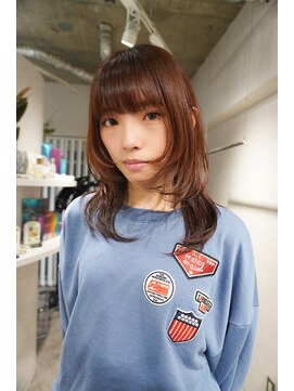 アドネ プライム(adne prime) ナチュラルウルフ/ミディアムウルフ/レイヤーカットウルフカット