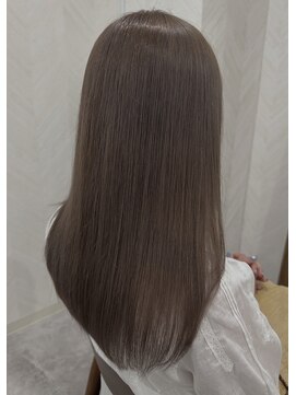 トイロ(toiro) “ミルクティーグレージュ”