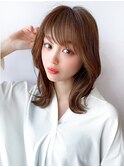 2wayバングでイメチェン!顔まわりレイヤーくびれヘアが人気