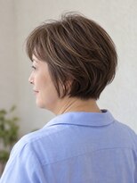 ウル(ulu)&nbsp;ハイライト　名東区　ショート　レイヤー　　白髪ぼかし