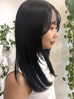 ニーナ(NI-NA)&nbsp;ブラックカラー×ロング