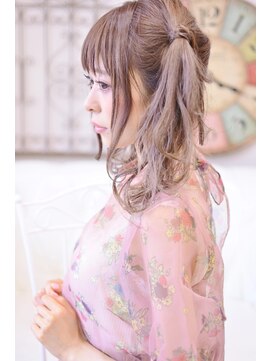 メイズ(MAZE) 【メイズ東中野・鍛原志行】バックに分け目のないツインテール