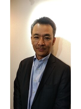 ヘアーアンドメイクアップ クリーク(Hair&Makeup CREEK) 柔らか刈上げ