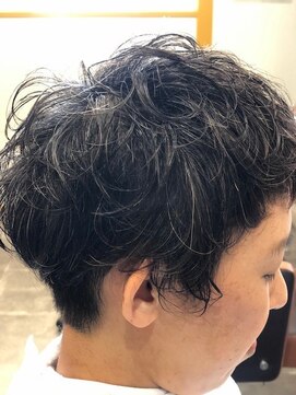 ボヌール ヘアーワークス(Bonheur hair works) ウェーブ×ソフトボブ