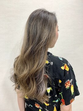 トゥエンティ(twenty) エアタッチバレイヤージュ×シルバーグレージュ