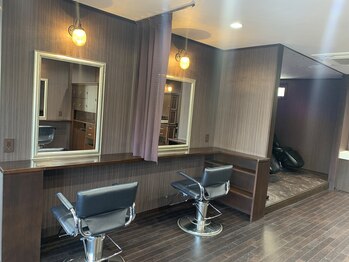 髪の美院Charmant Beauty Clinic【シャルマン　ビューティークリニック】