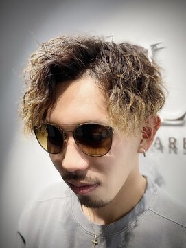 リバティシェアバーバー 銀座(LIBERTY SHARE BARBER) スパイラルフェード