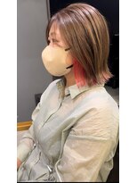 シェルハ(SHELHA)&nbsp;インナーカラー/インナーピンク/切りっぱなしボブ